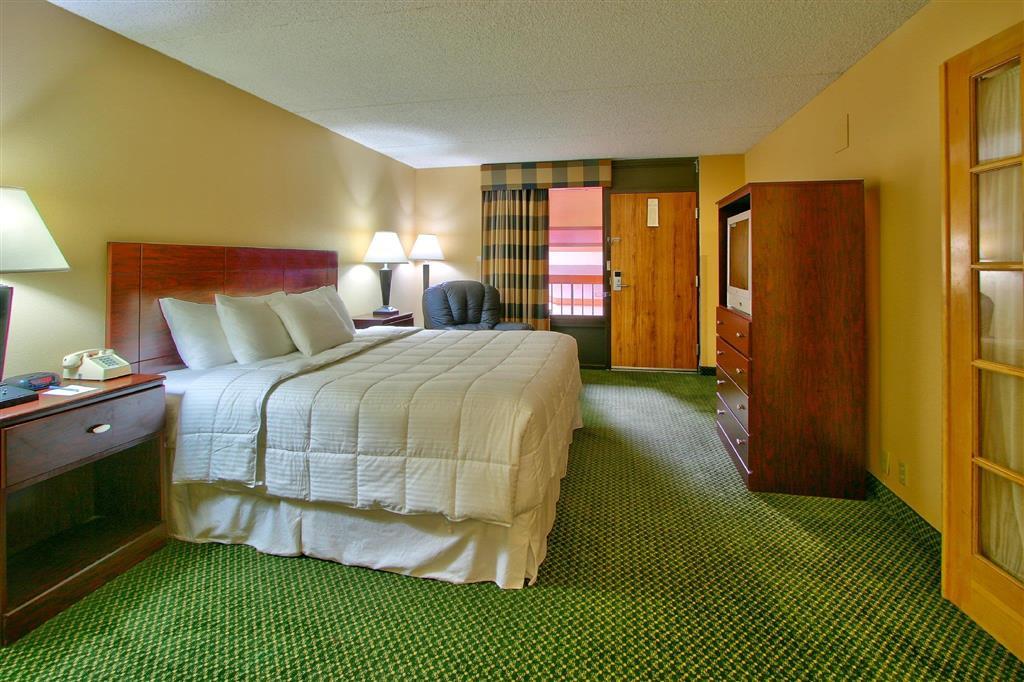 Mcm Grande Fundome Odessa Hotel Room photo